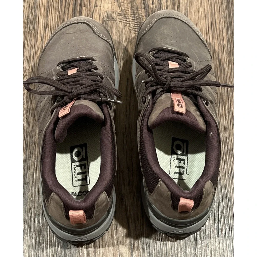 Oboz Womens Sypes Low Leather B-Dry Hiking Shoes Sneakers Peppercorn Size 7.5M
